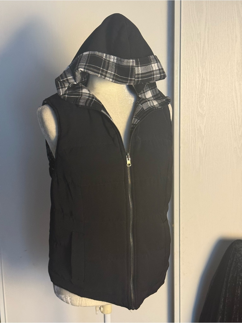Reversible Black n WhiteQuilted Hooded Puffer-Vest with Plaid-Lined Hoodie